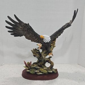 Elegant Brown and White American Eagle Figurine